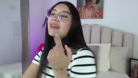 emmacute_x online show from October 2025 01:52:02 PM