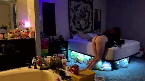 emmaeatsass online show from October 2025 03:29:02 AM