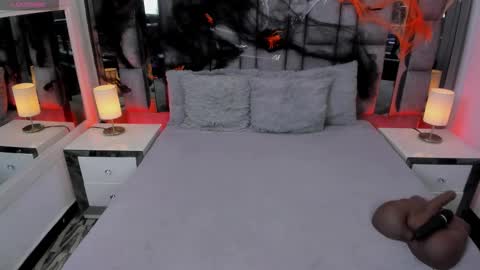 EMMA HILL online show from October 2025 11:10:01 AM