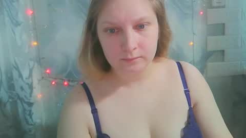 emmamelody online show from November 2025 11:05:02 AM