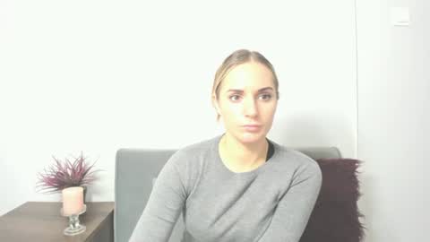 Snapshot of emmanaughty69 chatting on November 2025 09:26:02 PM Emma online show from November 2025 09:26:02 PM