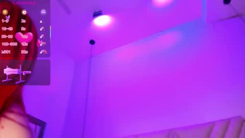 Emma online show from October 2025 02:09:01 AM