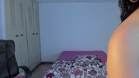 Emma Torres online show from March 2025 12:48:01 AM