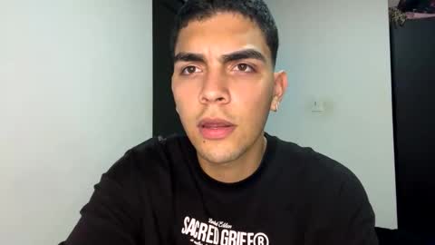 Snapshot of emmett_00 chatting on October 2025 04:34:01 AM emmett_00 online show from October 2025 04:34:01 AM