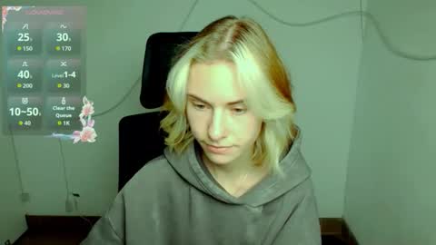 Snapshot of emmi_rossum chatting on October 2025 11:08:02 AM Emmi online show from October 2025 11:08:02 AM