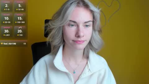 Snapshot of emmi_rossum chatting on October 2025 06:08:01 AM Emmi online show from October 2025 06:08:01 AM