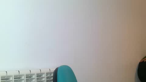 Snapshot of emmie_xxx chatting on October 2025 07:25:02 AM emmie online show from October 2025 07:25:02 AM