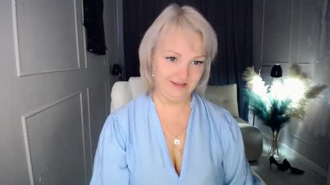 emmmam online show from October 2025 08:35:01 AM