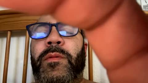 Snapshot of emoney04 chatting on December 2024 11:03:02 PM emoney04 online show from December 2024 11:03:02 PM