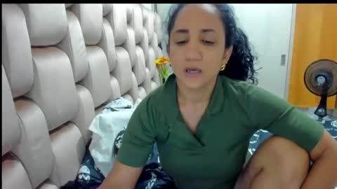 emperatriztapia online show from January 2025 01:09:02 AM