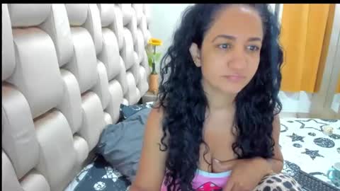 emperatriztapia online show from February 2025 10:02:01 AM