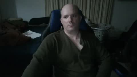 Snapshot of emsguy1 chatting on December 2024 05:04:02 AM Matt online show from December 2024 05:04:02 AM