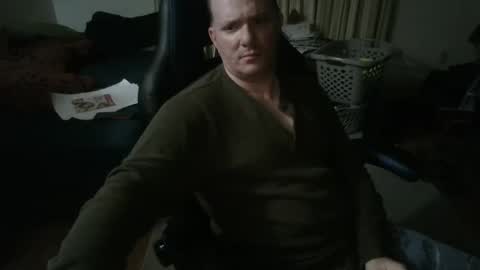 Snapshot of emsguy1 chatting on January 2025 06:05:01 AM Matt online show from January 2025 06:05:01 AM