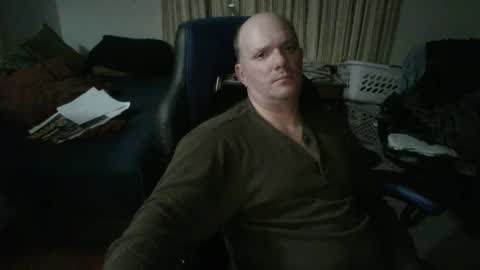 Snapshot of emsguy1 chatting on February 2025 06:04:01 AM Matt online show from February 2025 06:04:01 AM