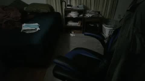 Snapshot of emsguy1 chatting on February 2025 04:38:02 AM Matt online show from February 2025 04:38:02 AM