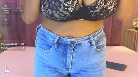 Emy online show from January 2025 07:32:01 PM