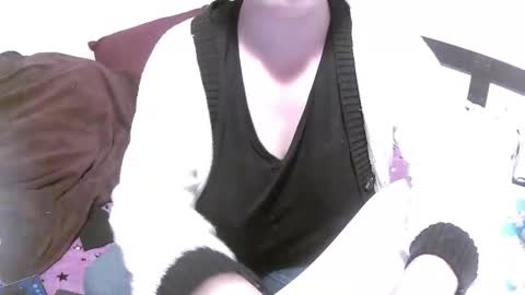 Snapshot of emylovely chatting on October 2025 10:31:01 PM Emy online show from October 2025 10:31:01 PM
