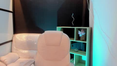 Emy Silver online show from February 2025 04:14:02 PM