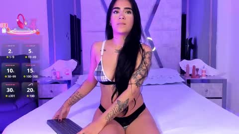 Emy Silver online show from February 2025 02:32:01 PM