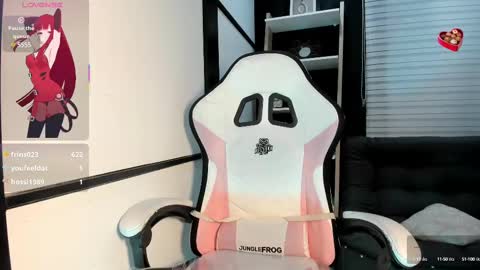 Emy Silver online show from March 2025 09:26:01 PM