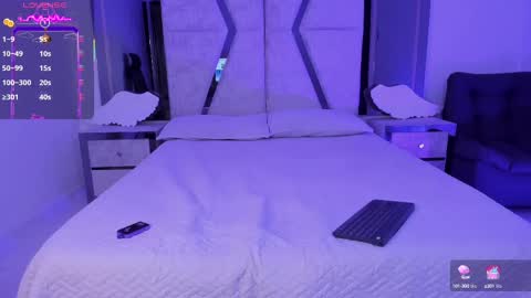 Emy Silver online show from March 2025 04:07:02 PM