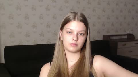 EmySway online show from February 2025 03:16:01 PM