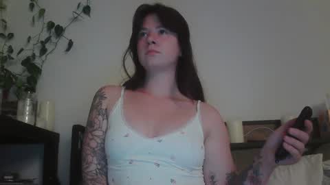 endlessly evie online show from December 2024 12:56:01 AM