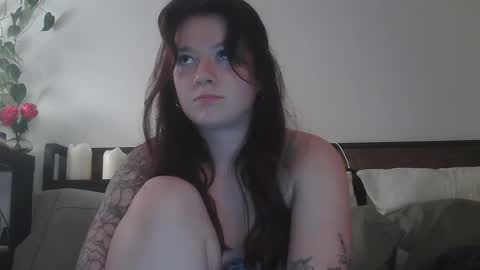 endlessly evie online show from January 2025 01:10:01 AM