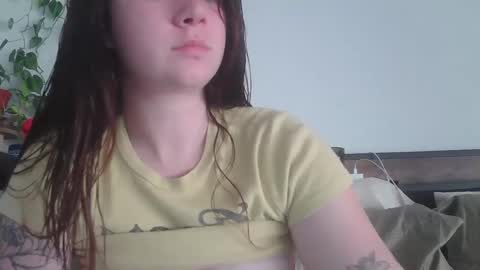 endlessly evie online show from January 2025 11:33:01 PM