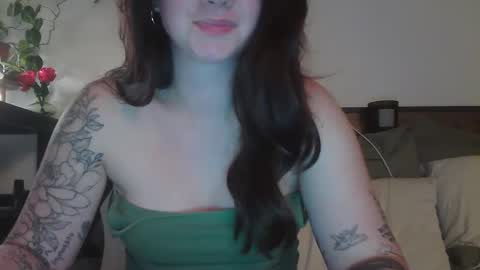 endlessly evie online show from January 2025 05:21:02 AM