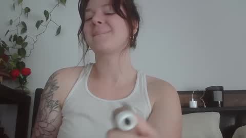endlessly evie online show from January 2025 08:17:02 PM