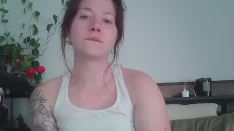 endlessly evie online show from January 2025 12:26:01 AM