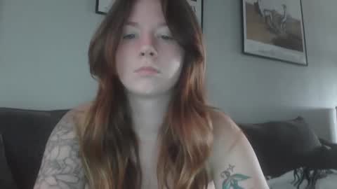 endlessly evie online show from October 2025 09:34:02 PM