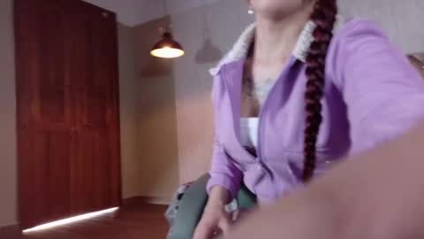 Snapshot of engel_devil chatting on September 2025 12:30:01 PM Engel online show from September 2025 12:30:01 PM