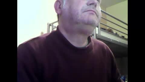 englishguysurrey online show from September 2025 05:31:01 AM