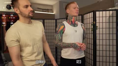 Snapshot of enjohnny chatting on November 2025 03:57:01 PM Johnny online show from November 2025 03:57:01 PM