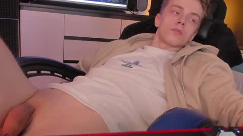 Enker online show from January 2025 05:12:01 AM