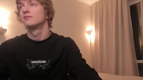 Enker online show from November 2025 05:47:01 PM