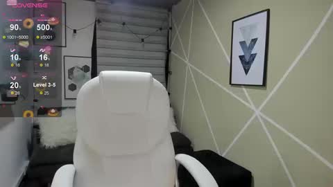 Enma clark online show from September 2025 04:02:02 AM