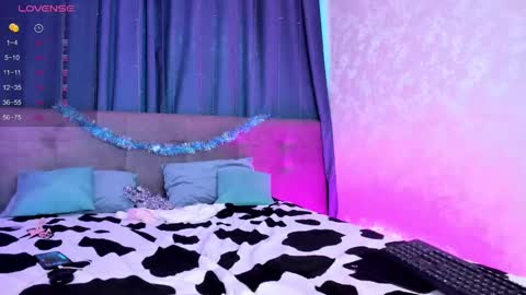 enn_allenn online show from December 2024 07:37:01 AM