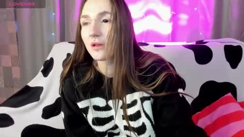 enn_allenn online show from December 2024 01:26:02 AM