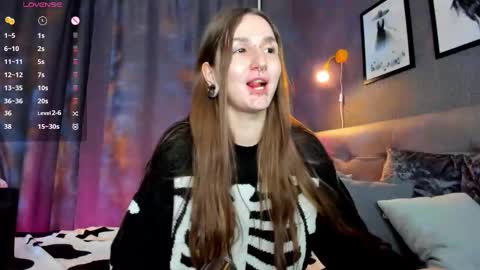enn_allenn online show from September 2025 01:17:01 AM