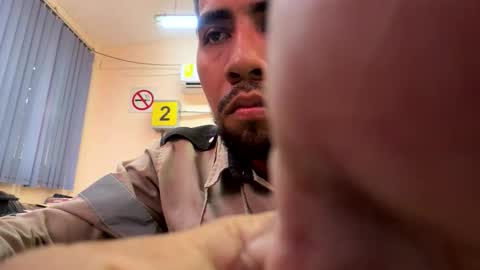 Snapshot of enriquegc197 chatting on November 2025 03:02:01 PM Enriquegc197 online show from November 2025 03:02:01 PM