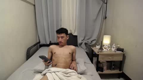 Snapshot of enzinoxx2024 chatting on October 2025 12:19:02 AM enzo online show from October 2025 12:19:02 AM