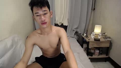 Snapshot of enzinoxx2024 chatting on October 2025 11:13:02 AM enzo online show from October 2025 11:13:02 AM