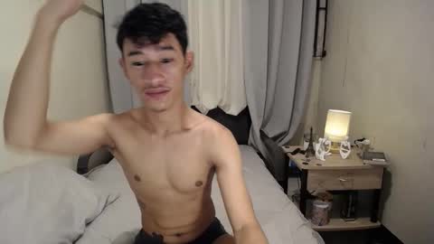 Snapshot of enzinoxx2024 chatting on October 2025 09:26:02 AM enzo online show from October 2025 09:26:02 AM