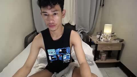 Snapshot of enzinoxx2024 chatting on October 2025 03:58:02 PM enzo online show from October 2025 03:58:02 PM