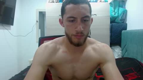 enzo_savage online show from October 2025 06:03:01 PM