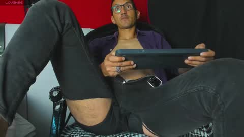 Enzo Pratt online show from March 2025 09:07:02 AM