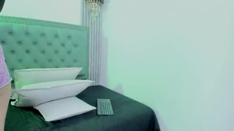 erack_and_emmy online show from October 2025 04:26:01 AM